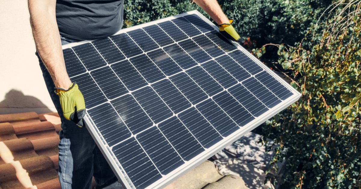 Advantages of Installing Solar Panels During Home Construction
