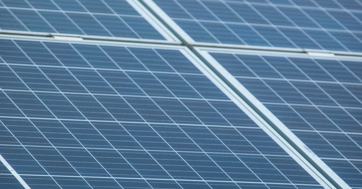 Evaluating Repair Costs for Damaged Solar Panels