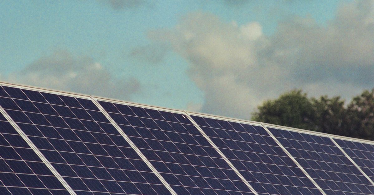 Solar Energy's Role in Mitigating Climate Change Effects