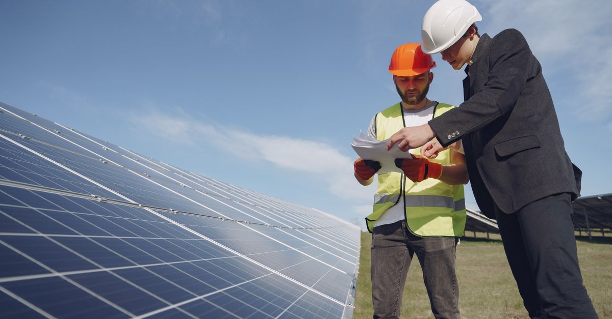 Understanding Solar Panel Repair Options on the Central Coast